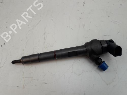 Used Injector SKODA OCTAVIA III Combi (5E5, 5E6) 1.6 TDI (105 hp) 22498210