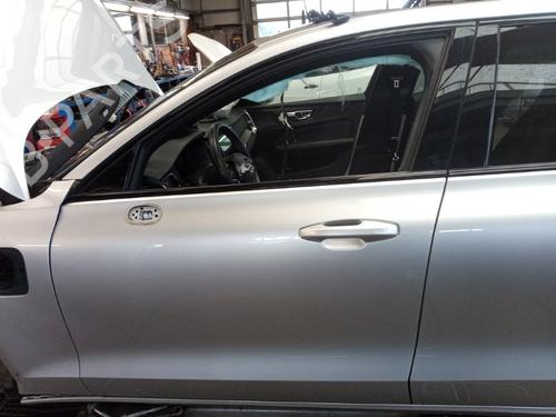 Used Left front door VOLVO V60 II (225) T8 Plug-in Hybrid AWD (390 hp) 30131951
