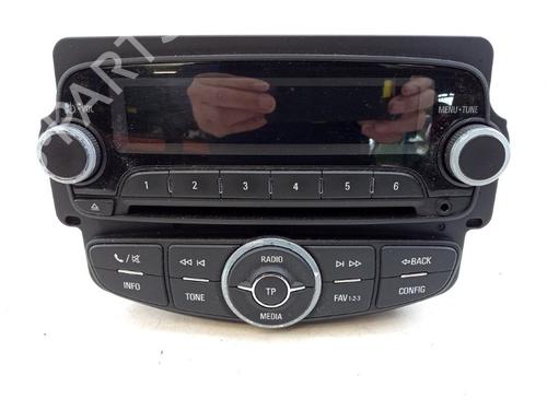 Used Radio Radio OPEL CORSA E (X15) 1.4 (08, 68) (90 hp) 35933423 35933423