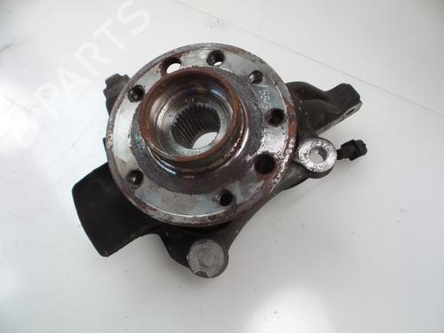 Used Right front steering knuckle FIAT CROMA (194_) 2.2 16V (147 hp) 22473935
