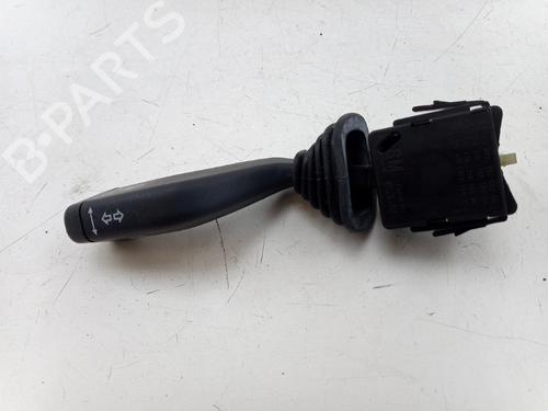 Used Steering column stalk OPEL CORSA C (X01) 1.2 (F08, F68) (75 hp) 25121810