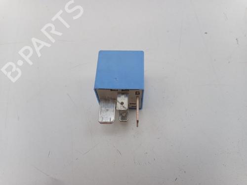 Used Electronic sensor PEUGEOT 3008 II SUV (MC_, MR_, MJ_, M4_) 1.6 BlueHDi 120 (120 hp) 22493013