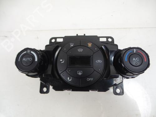 Used Climate control FORD FIESTA VI (CB1, CCN) 1.4 (97 hp) 22477822