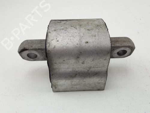 Used Gearbox mount MERCEDES-BENZ VITO Van (W447) 119 CDI / BlueTEC (447.601, 447.603, 447.605) (190 hp) 22513215