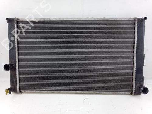 Used Water radiator TOYOTA PRIUS PLUS (_W4_) 1.8 Hybrid (ZVW40W, ZVW41W) (136 hp) 22498219