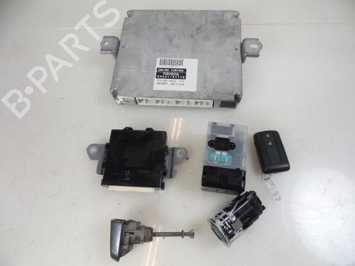 Module électronique TOYOTA PRIUS Liftback (_W2_) 1.5 Hybrid (NHW20_, NHW20R) (112 hp) 22475965
