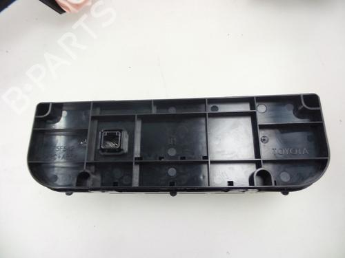 Climate control TOYOTA AURIS Estate (_E18_) 1.8 Hybrid (ZWE186_, ZWE186R, ZWE186H) | BP22483095I5 