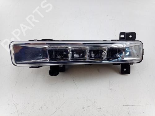 Used Left front fog light BMW 5 (G30, F90) 540 i (340 hp) 29373821