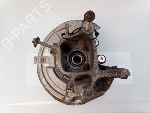 Used Right rear steering knuckle BMW 5 (F10) 530 d (245 hp) 22492133