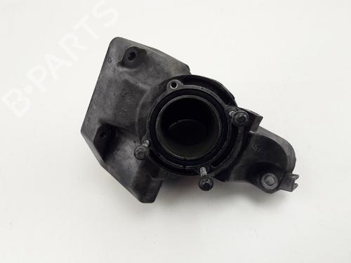 Used Engine mount MERCEDES-BENZ E-CLASS (W211) E 220 CDI (211.008) (170 hp) 22510962