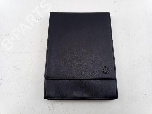 BP30907638O1 main image