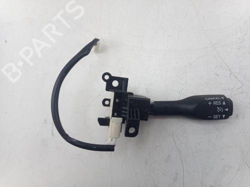 Used Switch TOYOTA YARIS (_P13_) 1.5 Hybrid (NHP130_, NHP130) (101 hp) 31259540