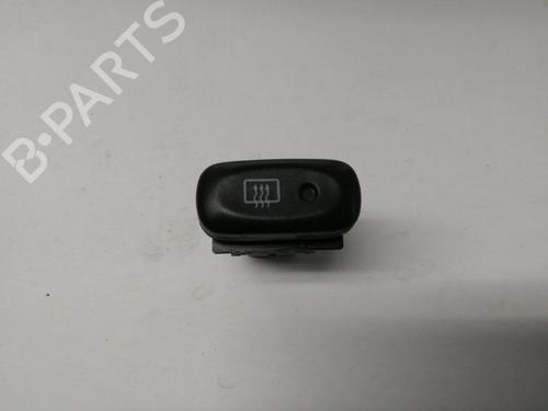 Używane Przełącznik SUZUKI GRAND VITARA I (FT, HT) 2.5 V6 24V 4x4 (SQ625) (158 hp) 30837617