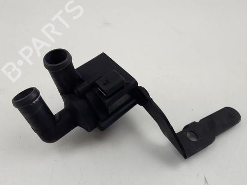 Used Auxiliary water pump SKODA SUPERB II Estate (3T5) 1.6 TDI (105 hp) 22511443