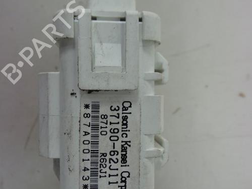 Used Electronic module SUZUKI SWIFT III (MZ, EZ) 1.3 (RS413, ZC11S) (92 hp) 22482756