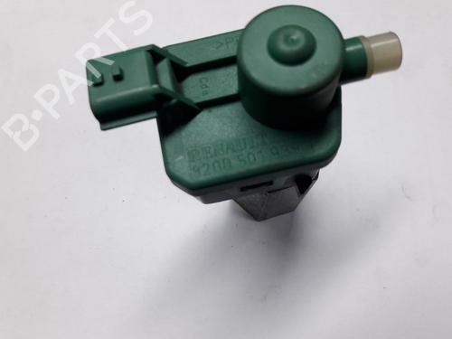 Frlygte justeringsmotor RENAULT TWINGO II (CN0_) 1.2 16V (CN0K, CN0V, CN0A) | BP22464568E19 