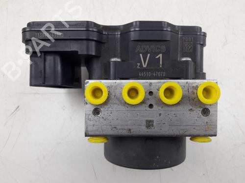 Used ABS pump TOYOTA C-HR (_X1_) 1.8 Hybrid (ZYX10_, ZYX11_) (98 hp) 22502497