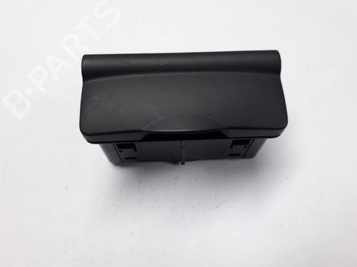 Otra RENAULT CLIO III Grandtour (KR0/1_) 1.2 16V (KR02, KR0J) (75 hp) 22500973