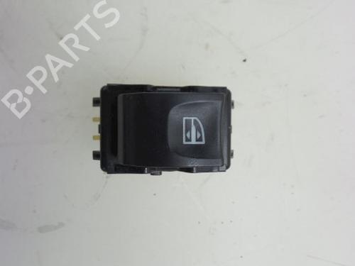 Used Switch DACIA DOKKER Box Body/MPV 1.5 dCi 75 / Blue dCi 75 (FEJW, FEAH) (75 hp) 22487019