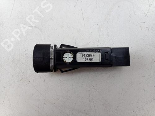 Warning switch VOLVO V40 Hatchback (525) D2 | BP24132659I22 