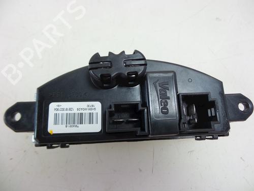 Used Heater resistor RENAULT MEGANE IV Grandtour (K9A/M/N_) 1.2 TCe 100 (100 hp) 22488909