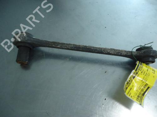 Venstre bagtil bærearm AUDI A8 D2 (4D2, 4D8) 2.5 TDI (150 hp) 22459685