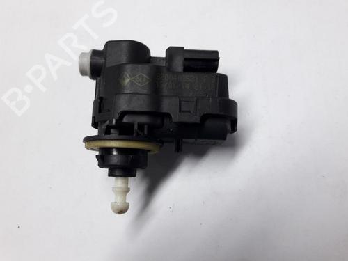 Used Headlight adjuster motor RENAULT TWINGO II (CN0_) 1.2 16V (CN04, CN0B) (75 hp) 22480748
