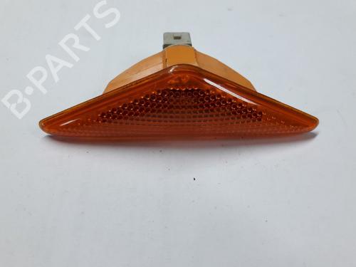 Intermitente delantero derecho FORD FOCUS I Turnier (DNW) 1.6 16V (100 hp) 22503297
