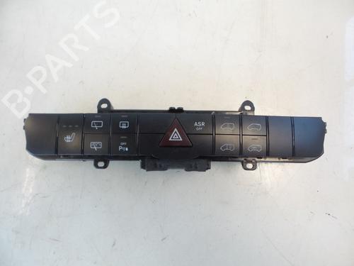 Used Warning switch MERCEDES-BENZ VITO / MIXTO Van (W639) 122 CDI (639.601, 639.603, 639.605) (224 hp) 22484965