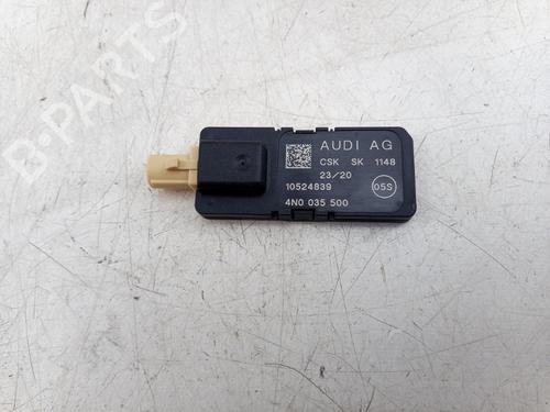 Used Antenna/Base Antenna/Base PORSCHE TAYCAN (Y1A) Turbo (Y1AFC1) (680 hp) 40187946 40187946