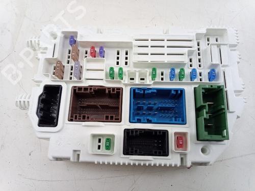Used Fuse box OPEL ASTRA L Sports Tourer (OV5) 1.5 CDTi (FCYHZT, FCYHZJ) (131 hp) 27642017