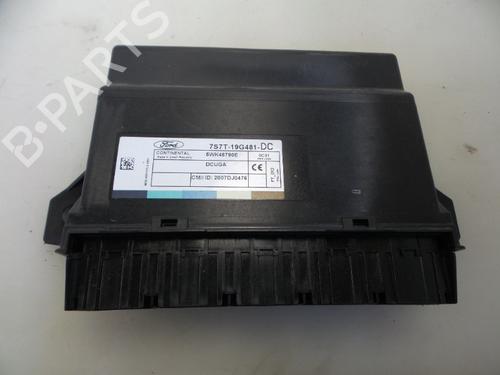 Used Comfort control module FORD MONDEO IV Turnier (BA7) 2.0 TDCi (140 hp) 22488875