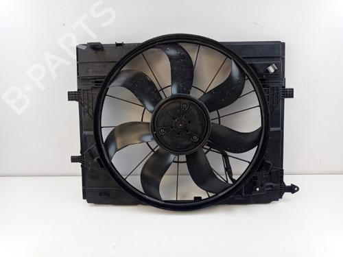 radiator-fan-mercedes-benz-e-class-coupe-c238-2016-30818012 main image