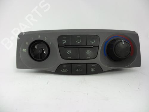 climate-control-hyundai-trajet-fo-20-972503axxx-1999-2000-2001-2002-2003-2004-2005-2006-2007-2008-22456697 main image