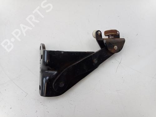 Hinge/Door check strap VW TRANSPORTER T5 Van (7HA, 7HH, 7EA, 7EH) 2.0 TDI | BP28196837C146 