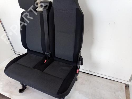 Right front seat RENAULT MASTER III Van (FV) 2.3 dCi 130 FWD (FV0M, FV0Y, FV0J, FV02, FV03) | BP32350297C16 - Image 4