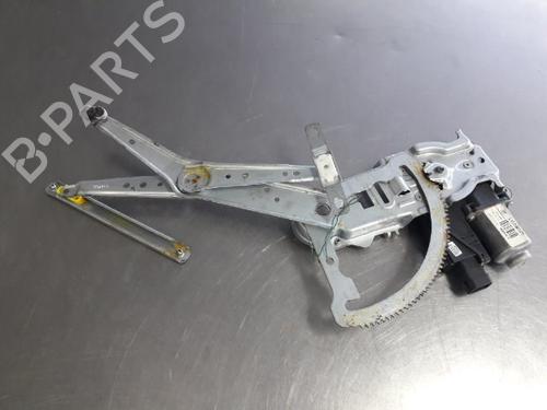 Lève-vitre avant droit OPEL CORSA C (X01) 1.3 CDTI (F08, F68) (70 hp) 22455416