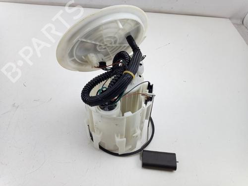 Used Fuel pump OPEL ZAFIRA / ZAFIRA FAMILY B (A05) 2.2 (M75) (150 hp) 31983052