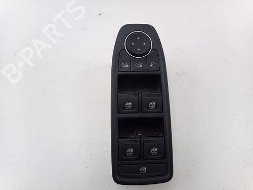 Used Switch RENAULT CLIO V (B7_) 1.6 E-TECH 145 (B7MU) (143 hp) 32097740