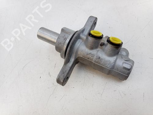 Used Brake master cylinder Brake master cylinder 23568341 23568341