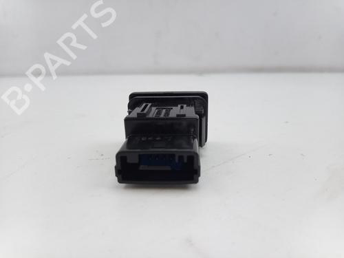 Switch TOYOTA YARIS (_P13_) 1.5 Hybrid (NHP130_) | BP27260910I30 