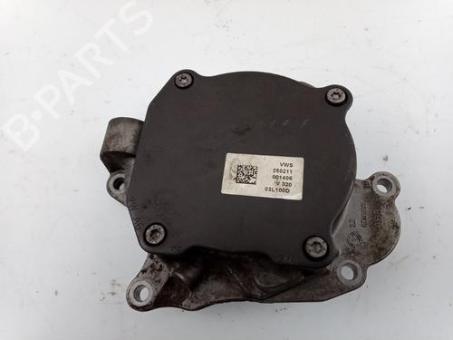 Used Vacuum pump SKODA SUPERB II Estate (3T5) 1.6 TDI (105 hp) 32682606