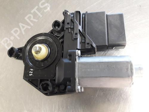 Used Electronic module VW GOLF VI (5K1) 1.6 TDI (105 hp) 22490779