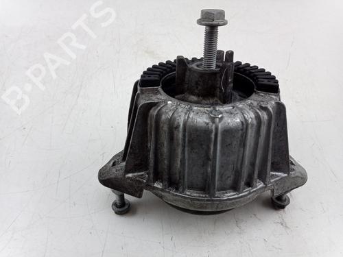 Used Engine mount MERCEDES-BENZ E-CLASS (W212) E 220 CDI / BlueTEC (212.001, 212.002) (170 hp) 22495084