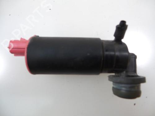 Used Washer pump LAND ROVER DEFENDER Station Wagon (L316, L315) 2.5 Td5 4x4 (L316) (122 hp) 22473284