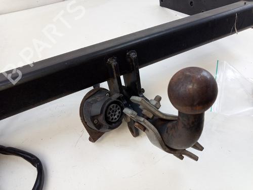 Tow ball/Mechanism VW TRANSPORTER T5 Van (7HA, 7HH, 7EA, 7EH) 2.0 TDI | BP28196812C141 