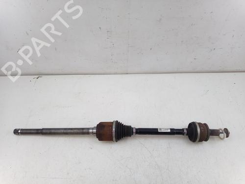 Drivaksel bak Høyre Drivaksel bak Høyre VOLVO XC40 (536) Recharge AWD (408 hp) 34405370 34405370