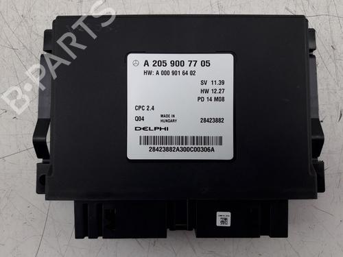 Versnellingsbakregeleenheid MERCEDES-BENZ C-CLASS T-Model (S205) C 180 (205.240) (156 hp) 22507020