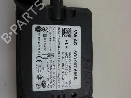 Used Control unit Control unit VW GOLF VII (5G1, BQ1, BE1, BE2) 1.4 GTE Hybrid (204 hp) 22484242 22484242