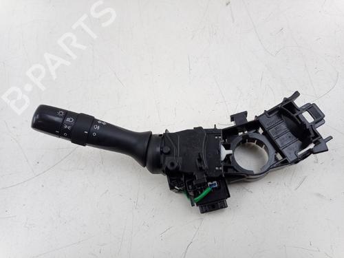 Used Steering column stalk TOYOTA YARIS (_P13_) 1.3 (NSP130_, NSP130) (99 hp) 29925351